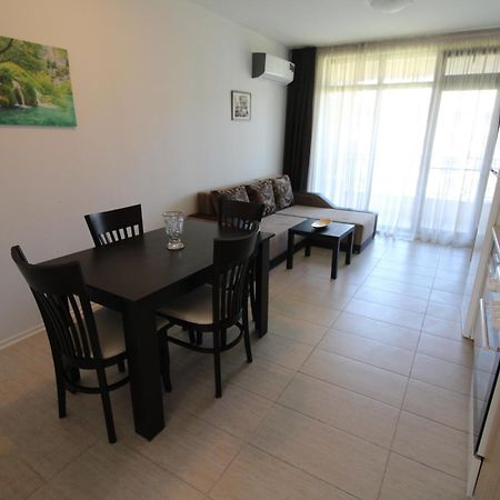 Menada Kavaci Sozopol Apartments Room photo