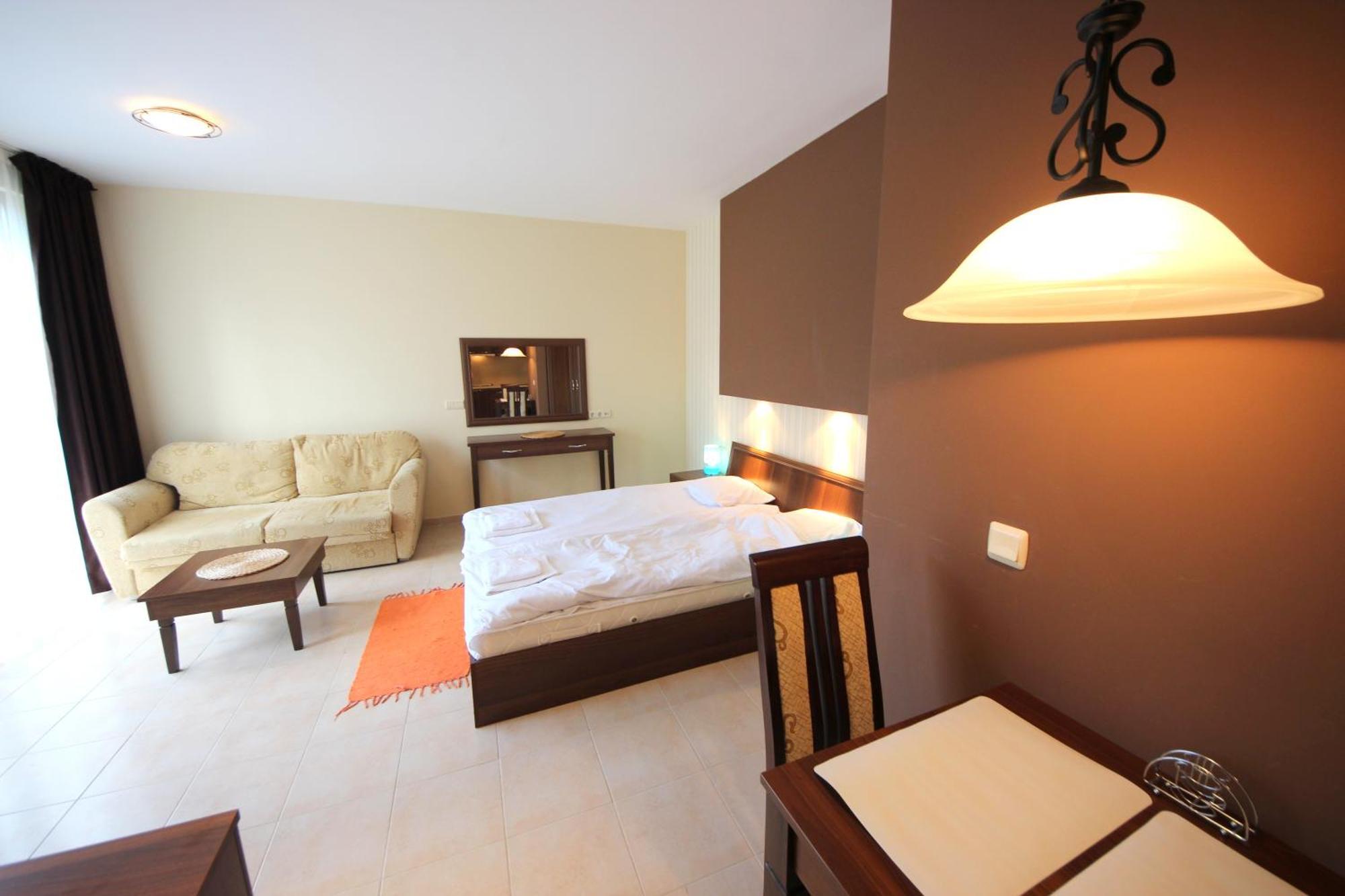 Menada Kavaci Sozopol Apartments Room photo
